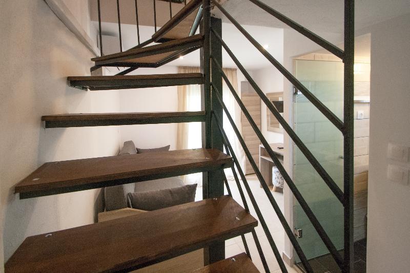Pension Avocado Skiathos-stad Buitenkant foto