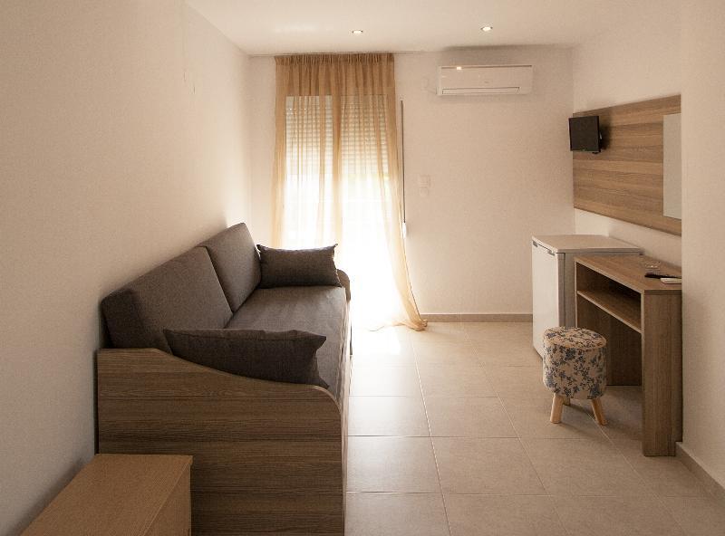 Pension Avocado Skiathos-stad Buitenkant foto